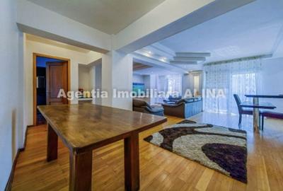 Apartament cu 4 camere decomandat în Decebal - 2