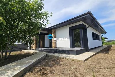 Casa plan parter de vanzare in zona Bucium Visan - 6