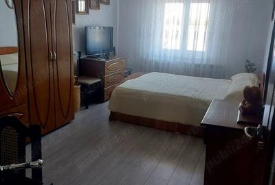 Vand apartament cu 2 camere decomandate in Siret - 6