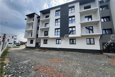 Apartament cu 2 camere si balcon etaj 1 zona Octavian Goga Sibiu - 2