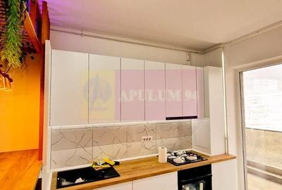 Apartament cu 2 camere semidecomandat, mobilat în Olteniței