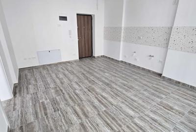 Apartament cu 2 camere semidecomandat în Sebastian - 2