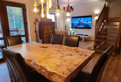Casă cu 5 camere în Predeal
