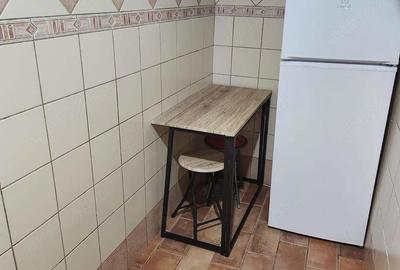 Garsonieră decomandată în Exterior Vest