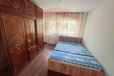 Apartament 2 camere, mobilat, etaj 1, langa Casa de Cultura - Bacau Apartament 2 camere, mobilat, etaj 1, langa Casa de Cultura - Bacau - 2