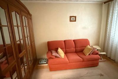 Apartament cu 3 camere semidecomandat, mobilat în Sud - 11