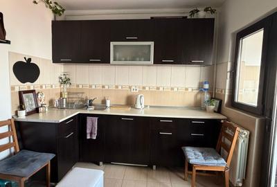 Apartament cu 2 camere decomandat, mobilat în 1 Mai - 7