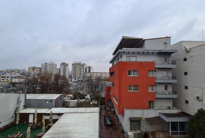 Casă cu 5 camere cu Teren 300 Mp în Mihai Bravu - 17