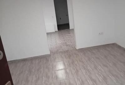 Spațiu comercial, de 45 mp, în Polovragi - 1