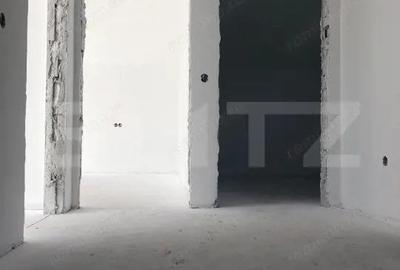 Casă cu 4 camere cu Teren 750 Mp în Central