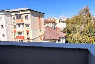 Apartament de 2 camere, 60 mp, cu loc de parcare, zona centrala, km 0 - 6