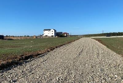 NOU ! Teren 1796 MP impartit in 3 loturi, proprietar, deschidere 18m