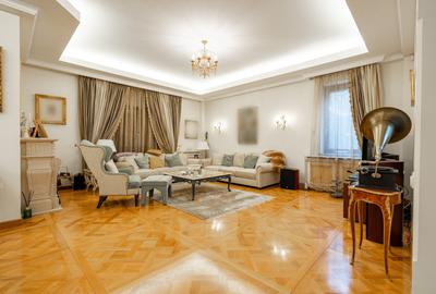 Casă individuală cu 7 camere în Floreasca