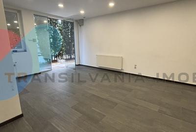 Spatiu de Birou, 39 Mp, intrare din strada, vitrina, zona Oasului - 1