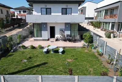 Casa de vanzare cu 4 camere, 120 mp, zona lacul Rediu