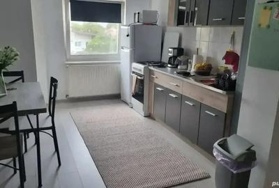 Vand apartament 2 camere
