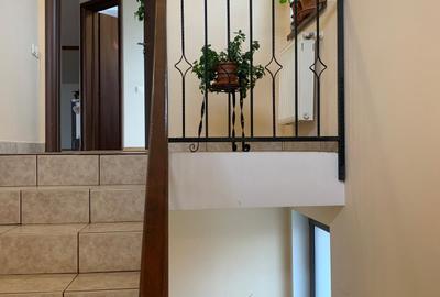 Casă cu 6 camere cu Canalizare în Voluntari - 17