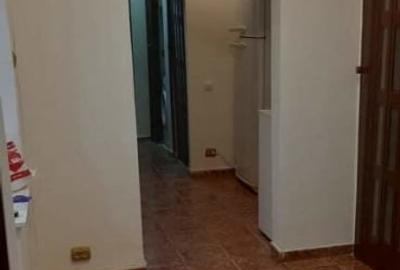 Apartament de 3 camere, spatios, parter - 5 min de Metrou Dristor - 7