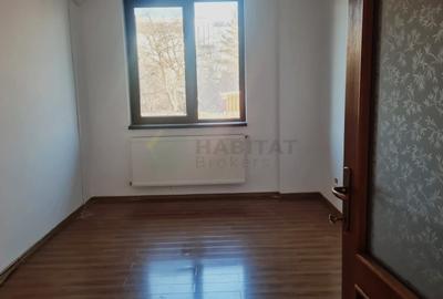 Apartament cu 3 camere semidecomandat în Jiului - 3