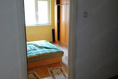Apartament cu 3 camere decomandat în Petros - 3