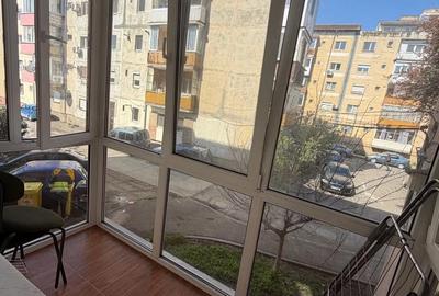 Garsonieră decomandată în Complex Studențesc - 2