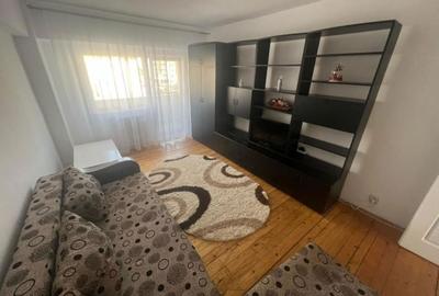 Apartament cu 2 camere decomandat în Central - 1