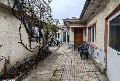 Casă cu 5 camere decomandat cu Teren 194 Mp în Sălaj - 1