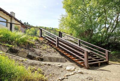 Suprafata generoasa teren - 42