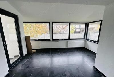 Casă cu 5 camere cu Teren 249 Mp în Roșu - 15