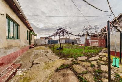 Casă cu 4 camere cu Teren 959 Mp în Iratoșu - 12