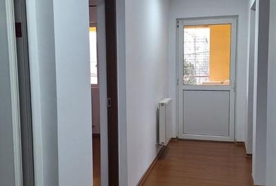 Casă individuală cu 4 camere cu Teren 100 Mp în Central - 15