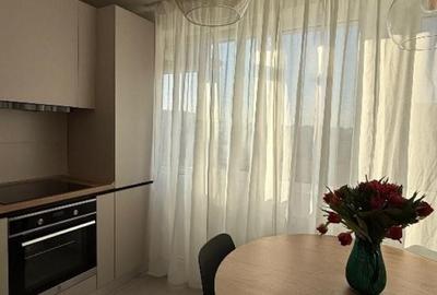 Apartament cu 3 camere semidecomandat, mobilat în Titan - 2