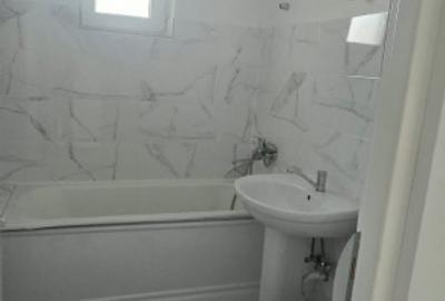 Apartament cu 2 camere semidecomandat în 1 Mai - 9