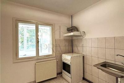 Apartament cu 3 camere decomandat în Lunei - 5