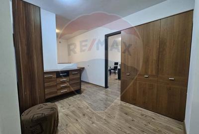 Inchiriez apartament cu 2 camere decomandate si parcare in Gheorgheni Inchiriez apartament cu 2 camere decomandate si parcare in Gheorgheni - 13