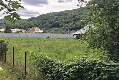 Teren de 122 mp, în Slănic-Moldova - 1