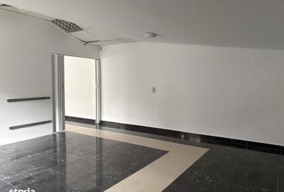 Spațiu comercial, de 55 mp, în Decebal - 1