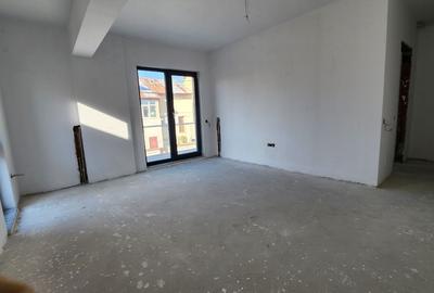 Apartament cu 2 camere decomandat în Obor - 6