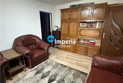 Apartament cu 3 camere semidecomandat, mobilat în Baza 3 - 15