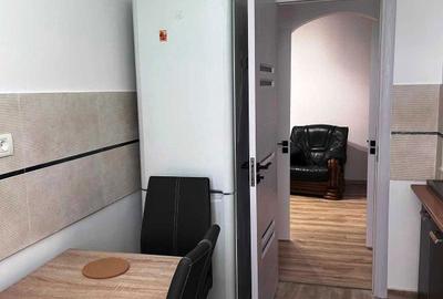 Apartament cu 2 camere decomandat în Vitan - 4