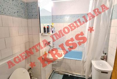 Apartament cu 3 camere decomandat în Eremia - 5