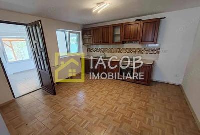 Casa P+M cu 800 mp teren, com. Garleni, jud. Bacau - 2