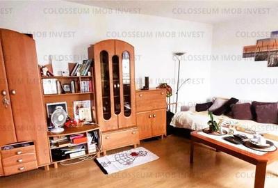 Apartament cu 2 camere, decomandat - zona Centru Civic. - 2