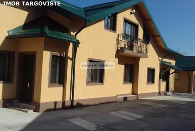 Casă cu 5 camere în Ulmi
