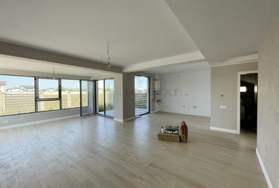 Vila in ansamblu in Tunari | Individuala, 5 camere. - 12