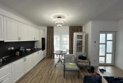 Casă cu 3 camere cu Teren 350 Mp în Central