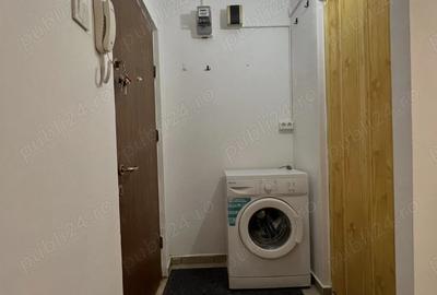 Garsonieră decomandată în Central - 2