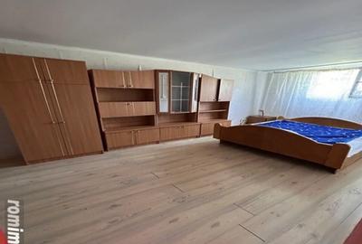 Apartament cu 2 camere decomandat în Take Ionescu
