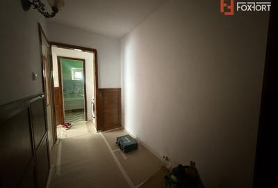Apartament cu 3 camere decomandat de inchiriat, Zona Lipovei Apartament cu 3 camere decomandat de inchiriat, Zona Lipovei - 4