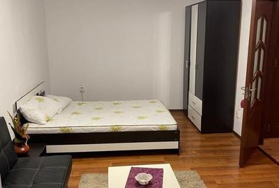 Garsonieră decomandată în Central - 1